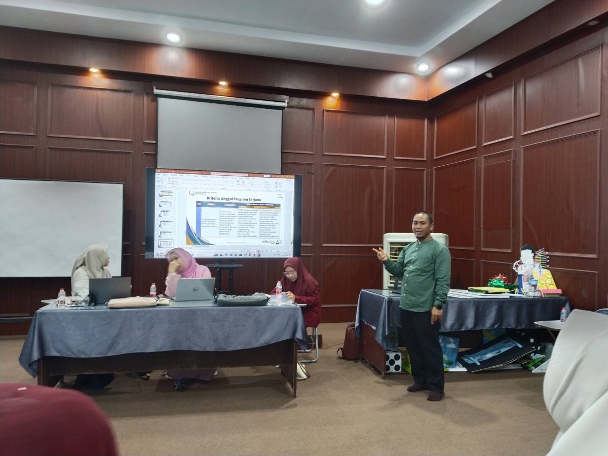 Sosialisasi dan Percobaan implementasi LAMDIK IAPSK 3.0 pada Program Studi Pendidikan Biologi