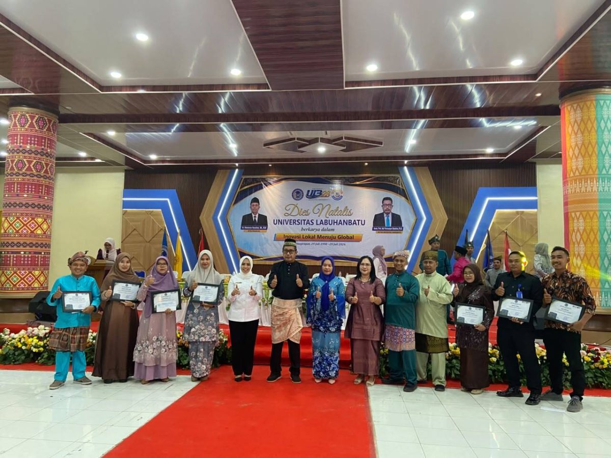 Puncak Semarak Dies Natalis ke-28 Universitas Labuhanbatu Berlangsung Meriah, FKIP UNIVERSITAS LABUHANBATU Raih Predikat Fakultas Terbaik